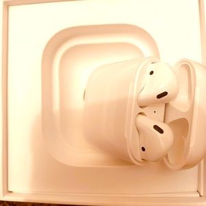 Brand new never worn Apple AirPods! These were a gift.